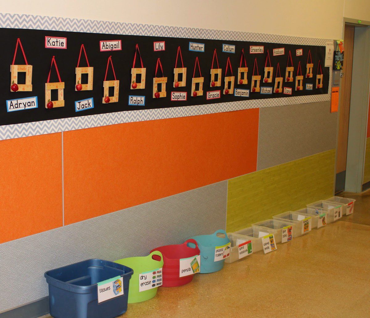 http://www.tunstallsteachingtidbits.com/2013/08/ready-or-notmeet-teacher.html